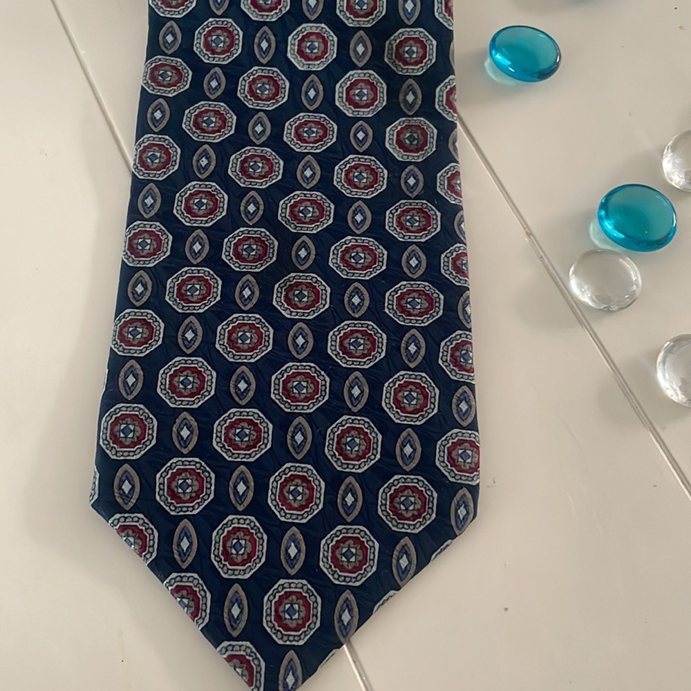 A. Sabatino Men's Blue Patterned Tie made in Italy 100% silk